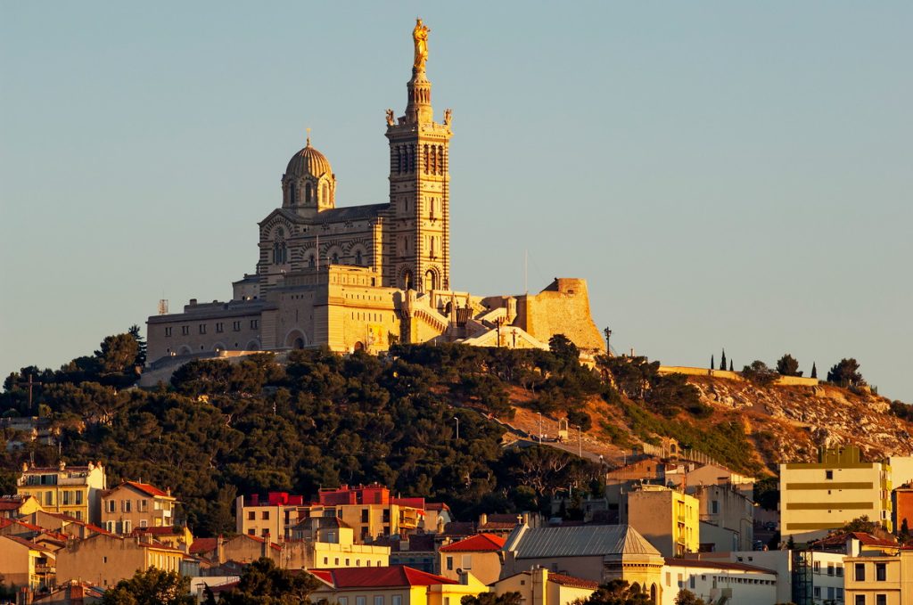 Blick auf den Notre-Dame de la Garde in Marseille