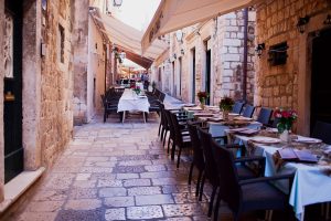 Straßenrestaurant in Dubrovnik