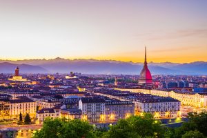 Abendlicher Blick über Turin im Sonnenuntergang
