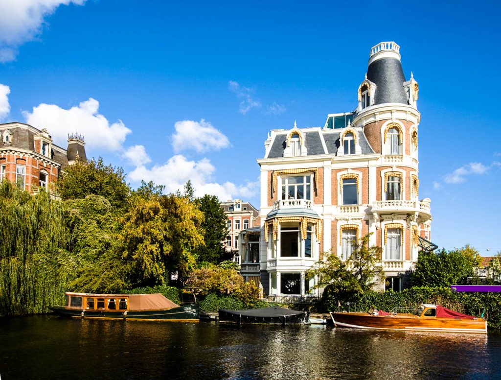 Villa in Amsterdamams