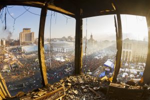 Blick über den Unabhängigkeitsplatz Majdan in Kiew während der Proteste 2014