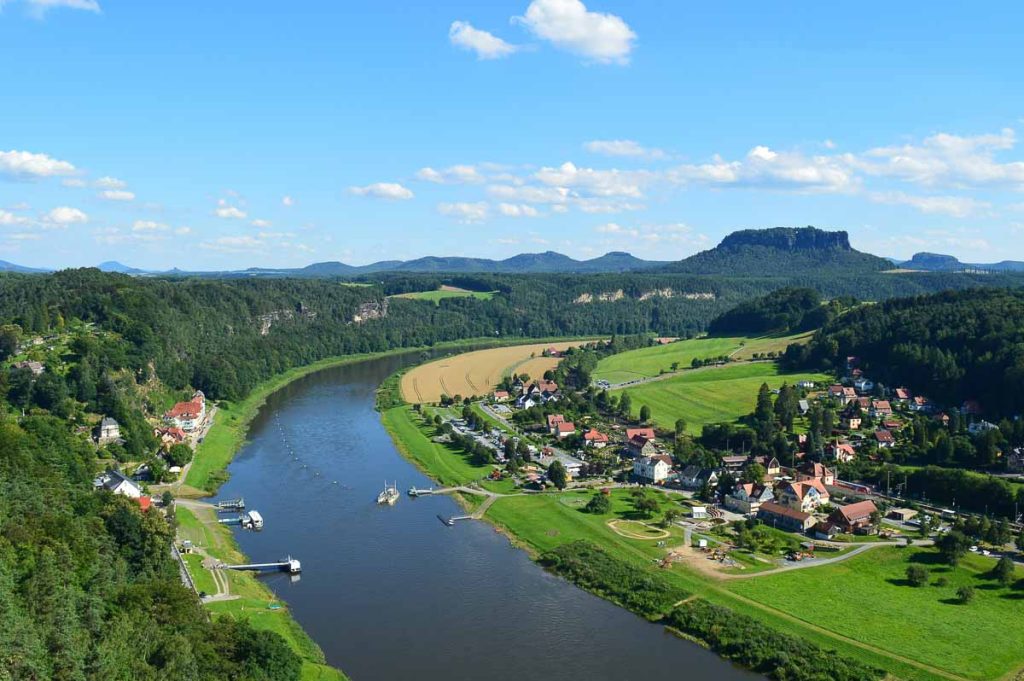 Blick über die Elbe bei Bad Schandau